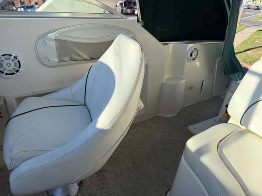 1999 rinker V 270 1999 rinker V 270